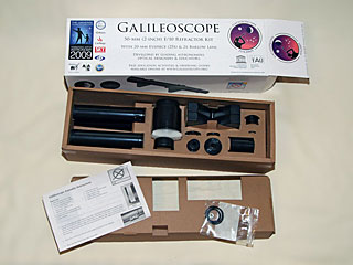 Galileoscope Inside Box